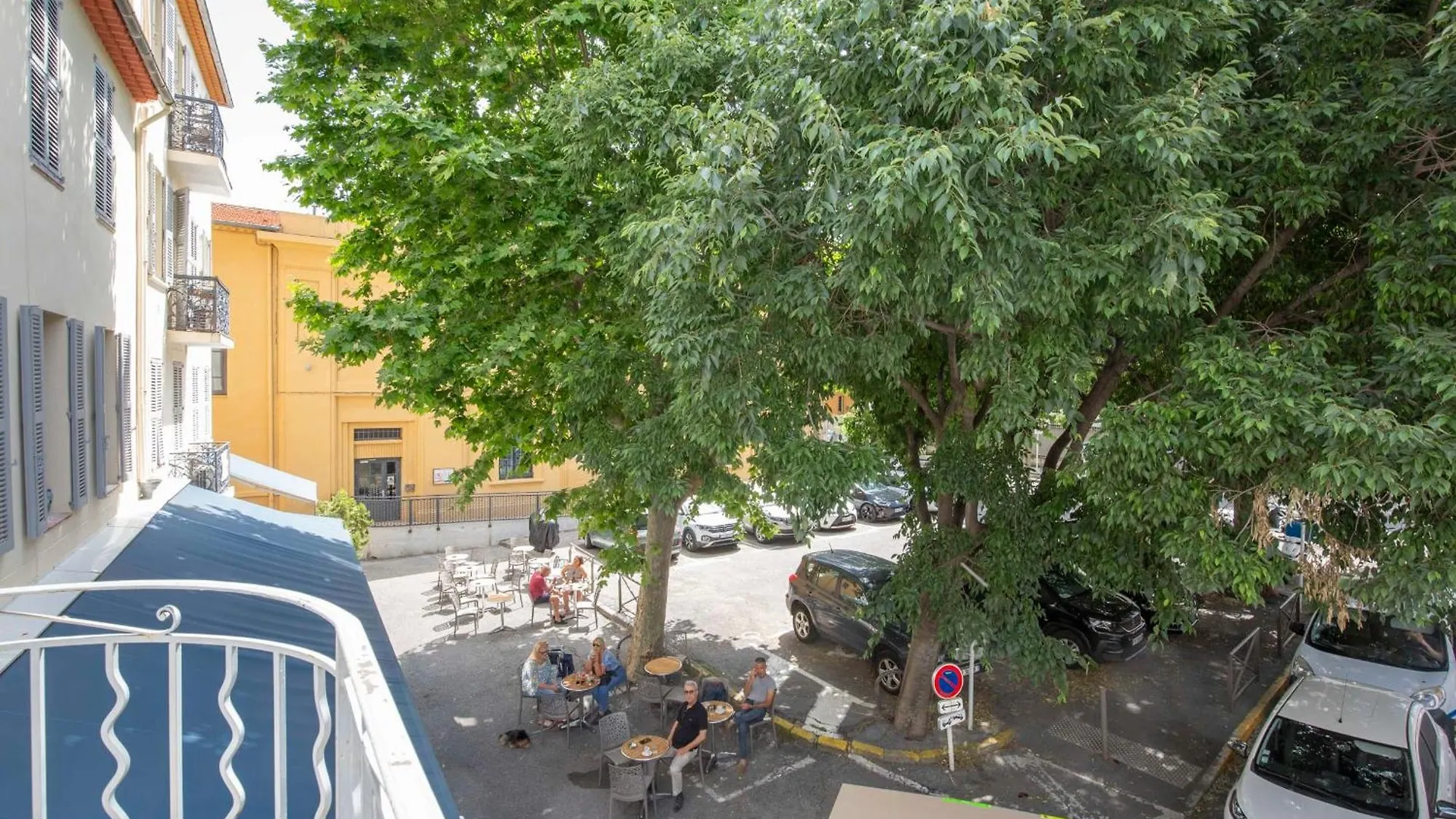 30M Studio In The Heart Of Old Antibes Wifi Air Conditioning 0*,  Франция