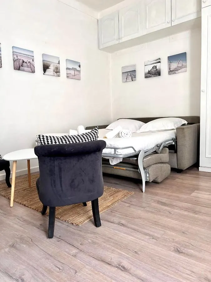 30M Studio In The Heart Of Old Antibes Wifi Air Conditioning Διαμέρισμα